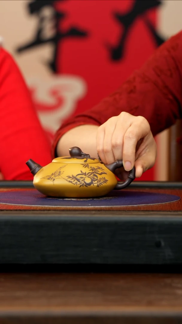 【闪购商品】紫砂茶壶ZCP 双色 纳福 230cc