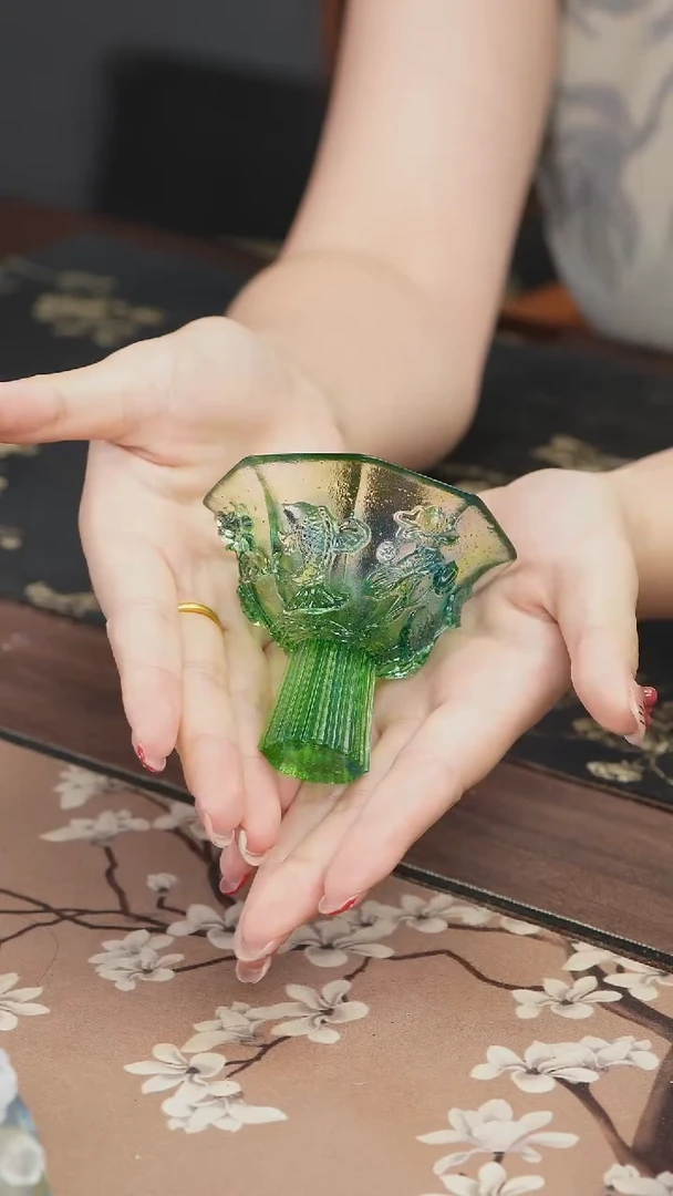 手工艺品琉璃古法琉璃荷花高脚杯
