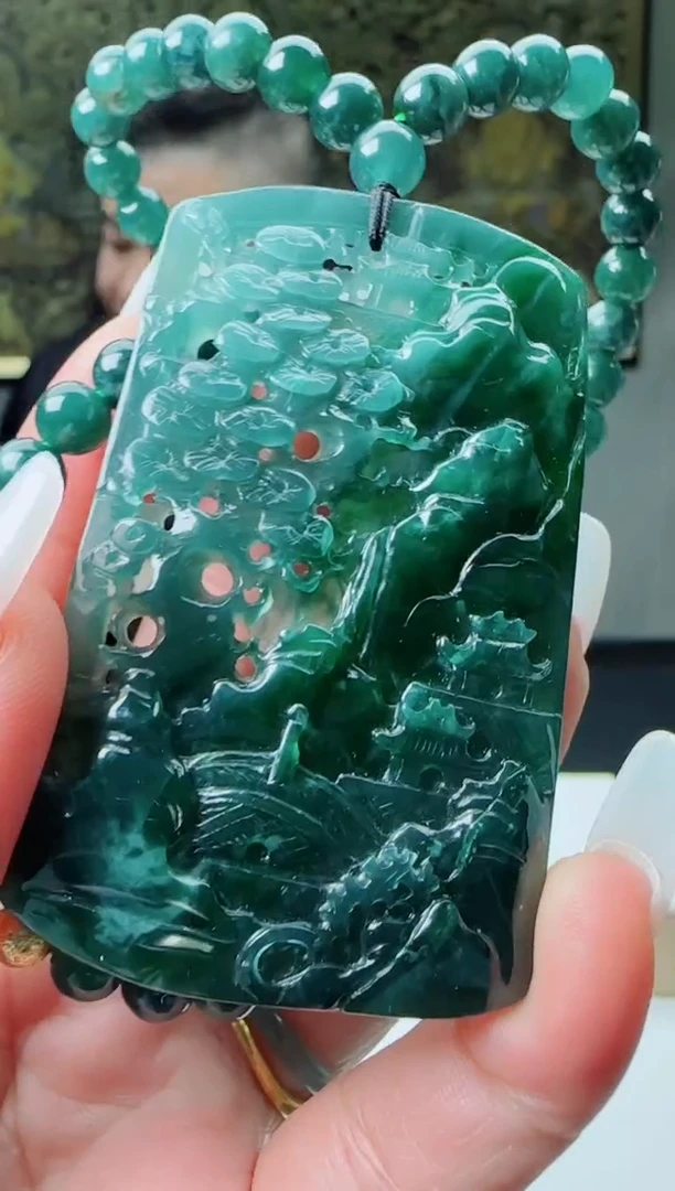 【闪购商品】翡翠颈饰未镶嵌1111111111