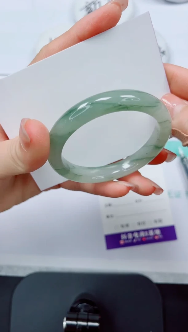 石英质玉手镯未镶嵌31/52