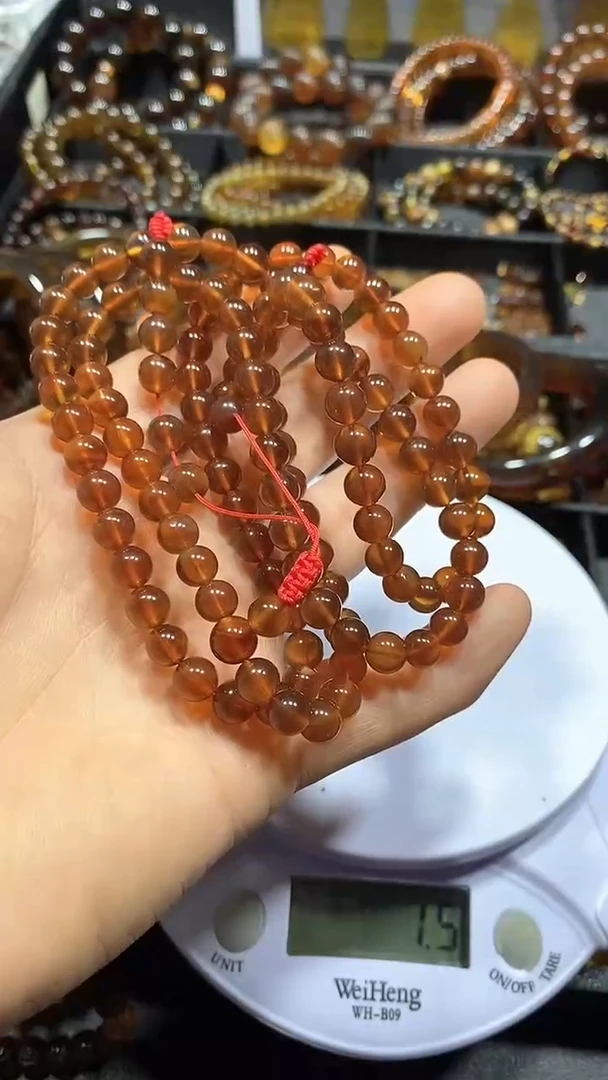 琥珀颈饰未镶嵌?**丹天然缅甸琥珀