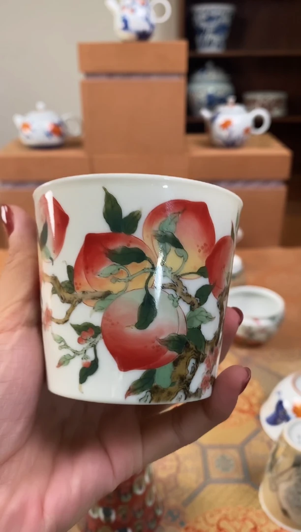 设色窑九桃五福直筒杯