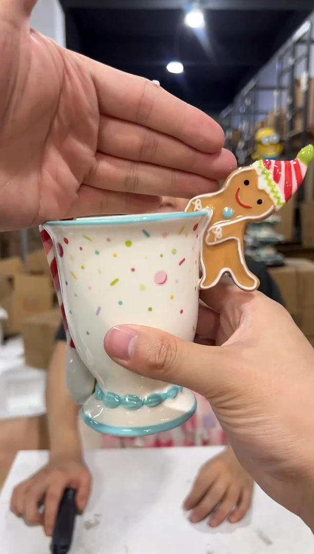 瓷片姜饼人一杯一勺