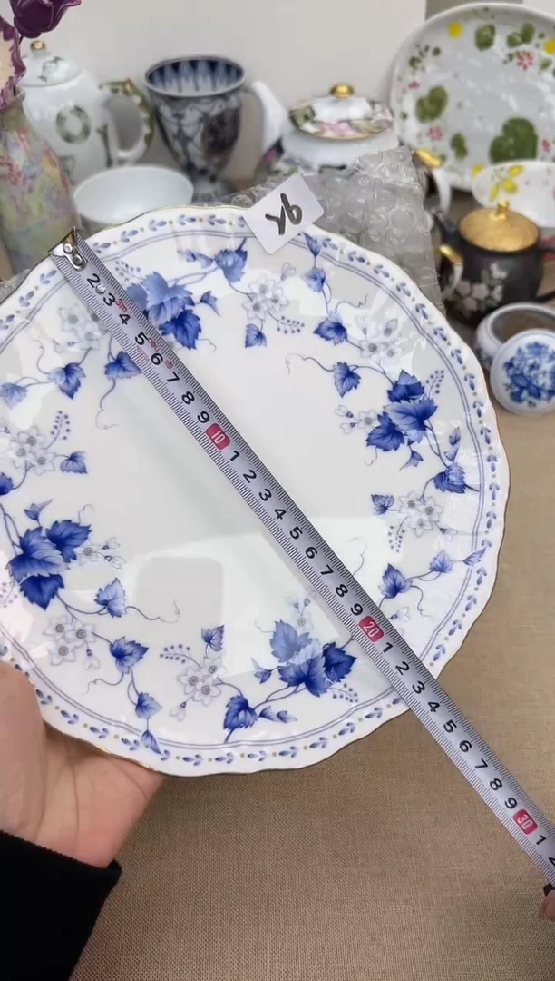 瓷片泡泡家的瓷器真好看