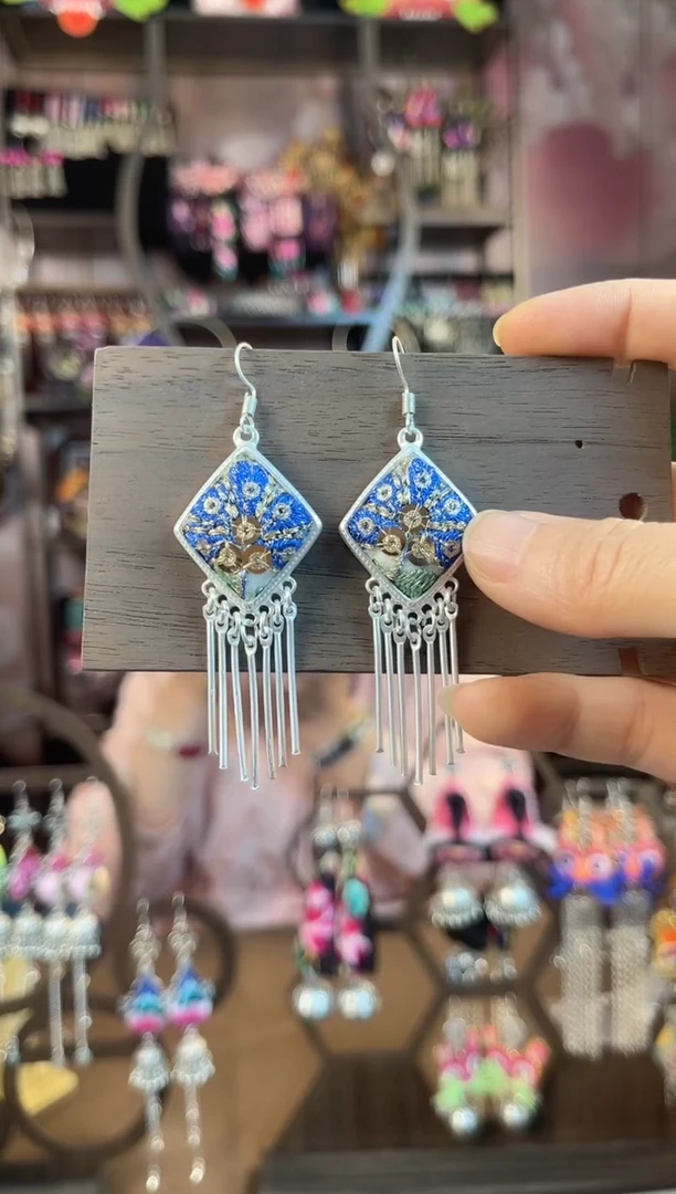 织绣民族风手工非遗老绣饰品206