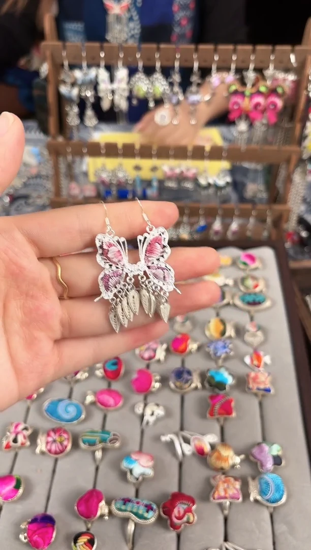 织绣民族风非遗老绣饰品544