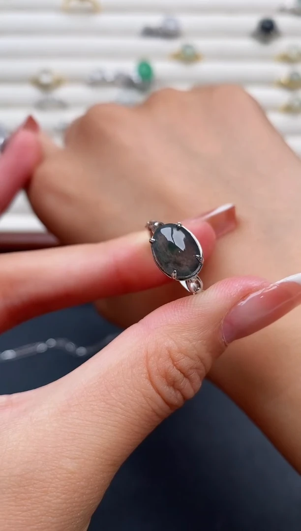 银S925镶嵌戒指翡翠77777+4