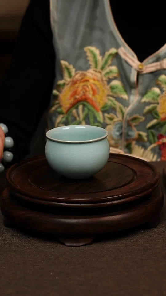 瓷片天青色鸡缸杯120ml微瑕不带礼盒