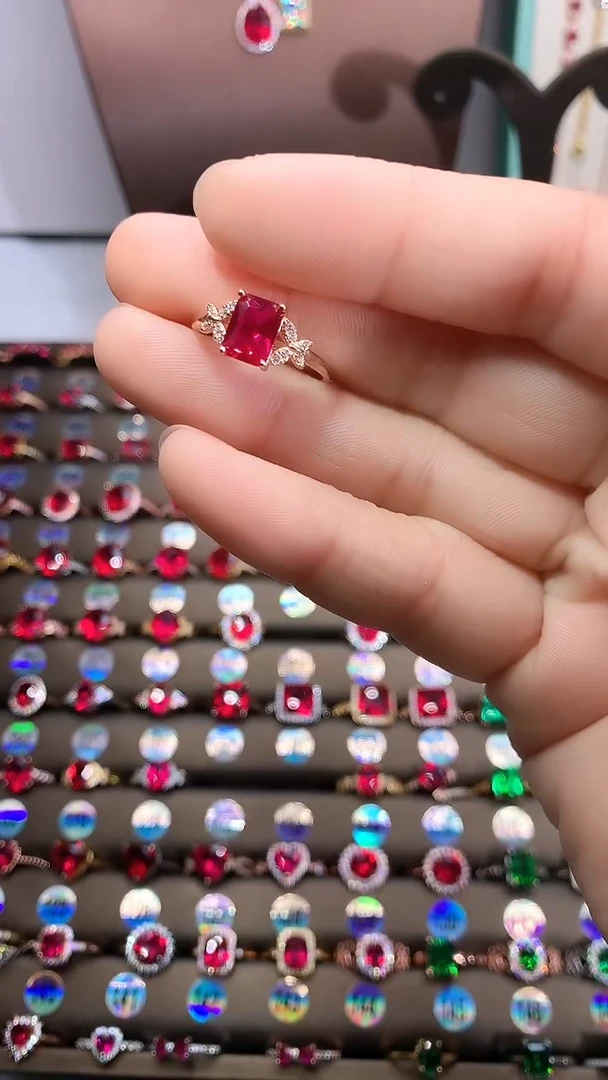 【闪购商品】红宝石戒指银S925镶嵌玫瑰金6.8