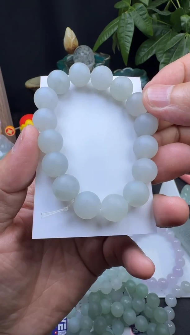 未镶嵌定制翡翠翡翠