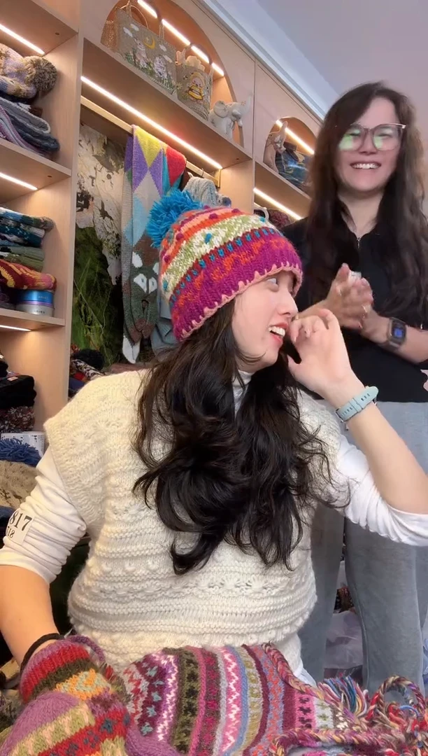 绵羊毛百羊毛火龙果单球帽