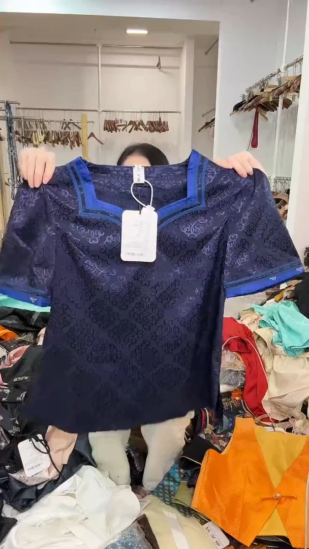 2XL码    125-135斤