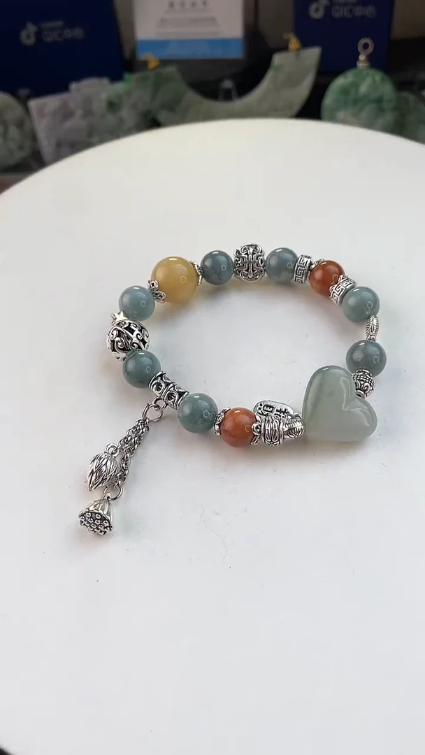 未镶嵌手链翡翠娜****?手工定制默认微瑕主播介绍为准