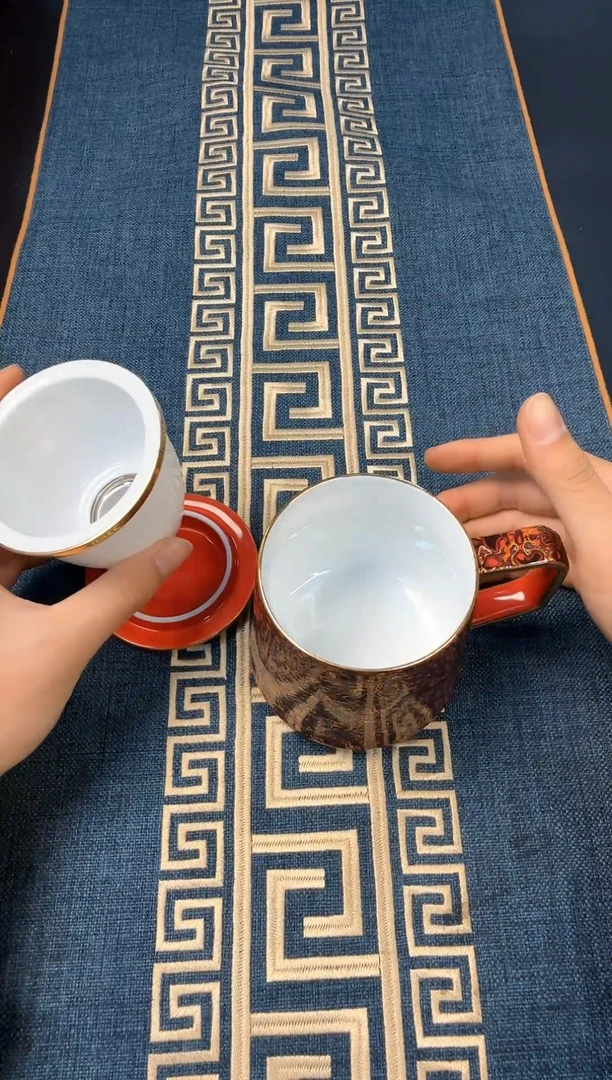 【闪购商品】仿大漆工艺办公杯