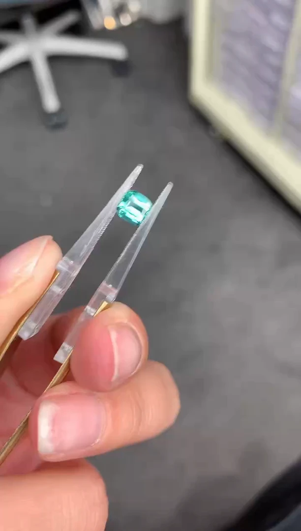 【闪购商品】碧玺裸石未镶嵌1ct拉贡碧玺