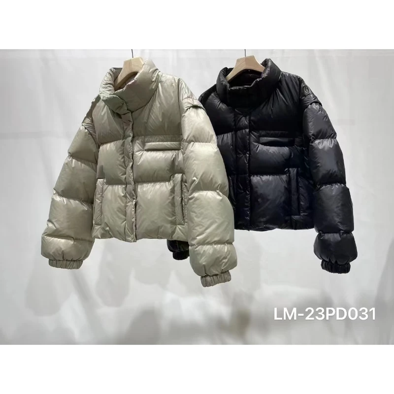 宽松纯色简约抽绳立领羽绒服23PD031