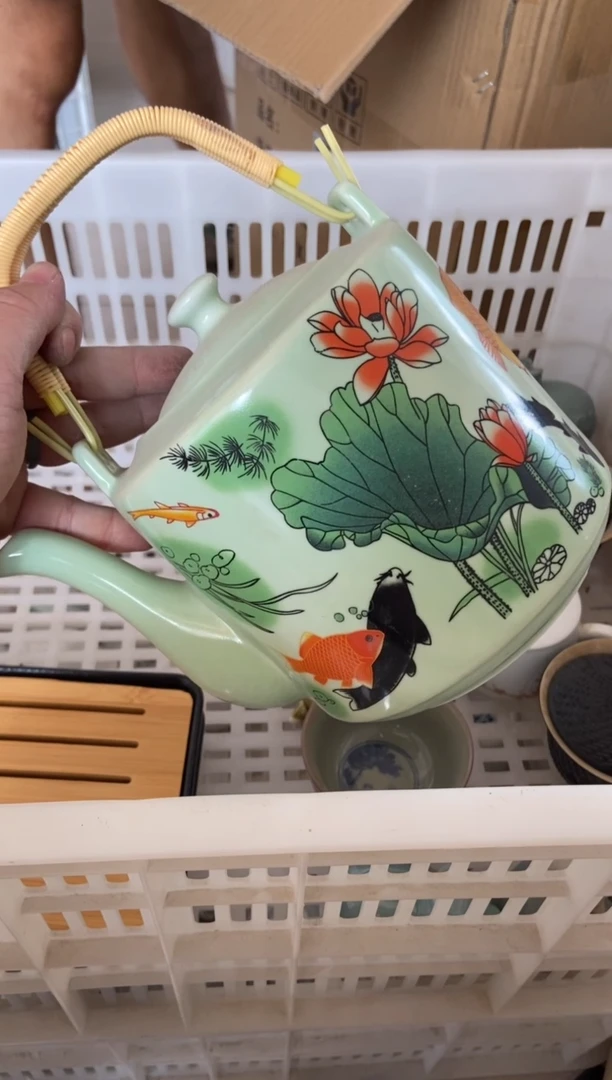 无运费险有瑕疵的摄影的产品有使用过的痕迹有点脏介意勿拍