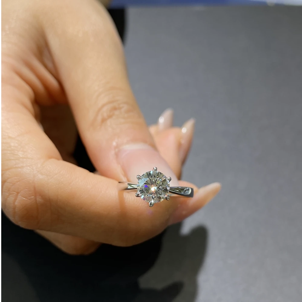 实验室培育钻石培育钻经典六爪女士钻戒