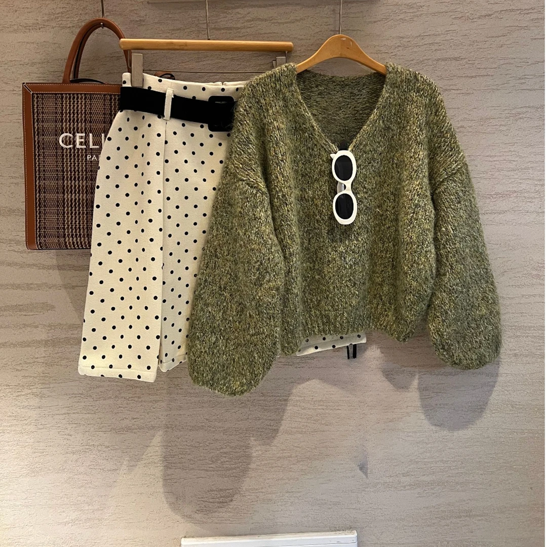 "岁岁无忧“韩系小姐姐慵懒风针织拼接V领加厚混色纱线毛针织衫