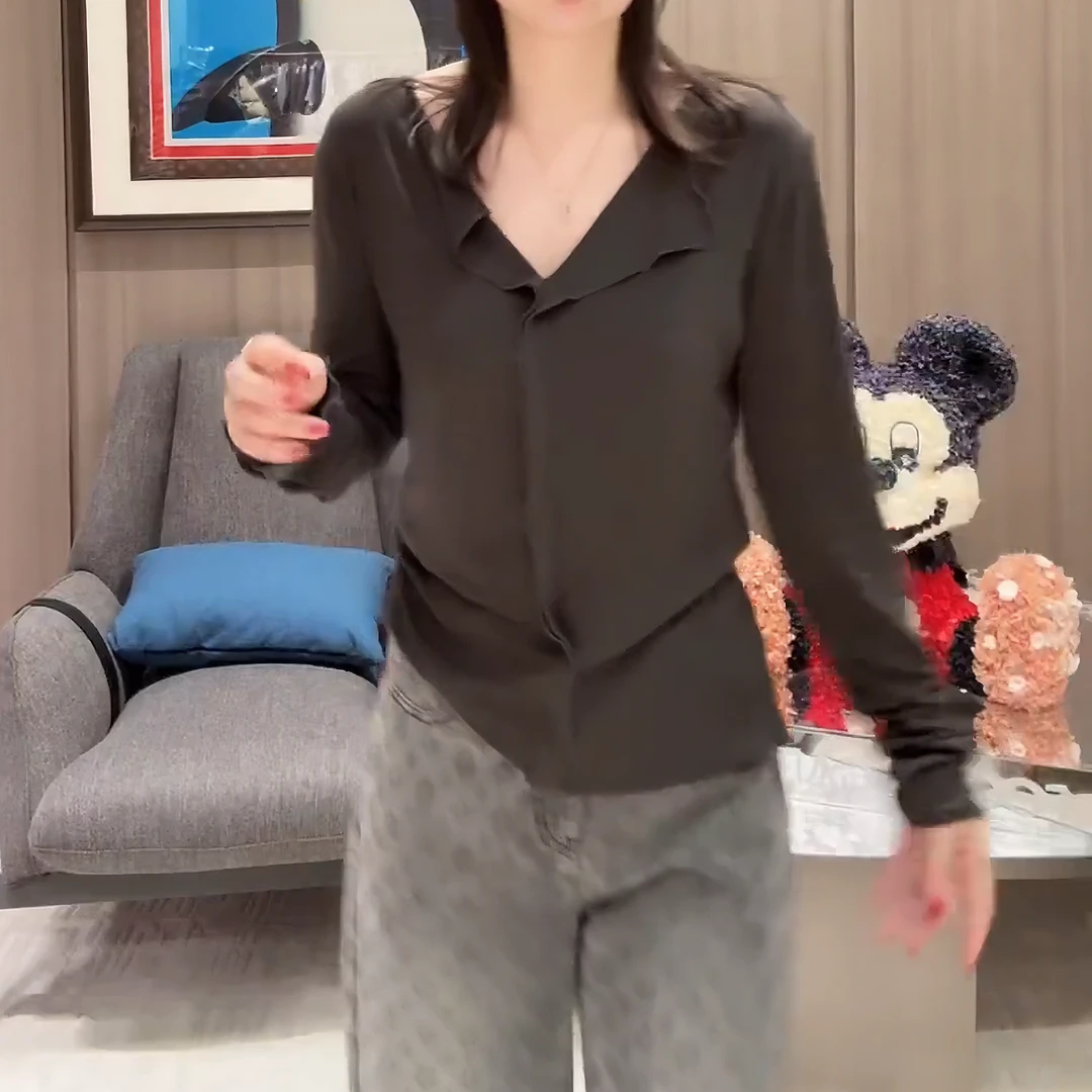 【慵懒诱惑】秋季小众时尚百搭T恤长袖慵懒简约两面穿LK2506583