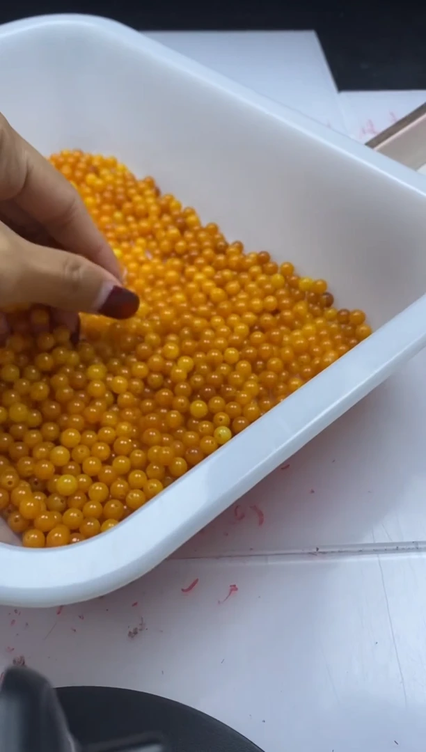 【闪购商品】蜜蜡颈饰未镶嵌w41蜜蜡鸡油黄6mm*30颗