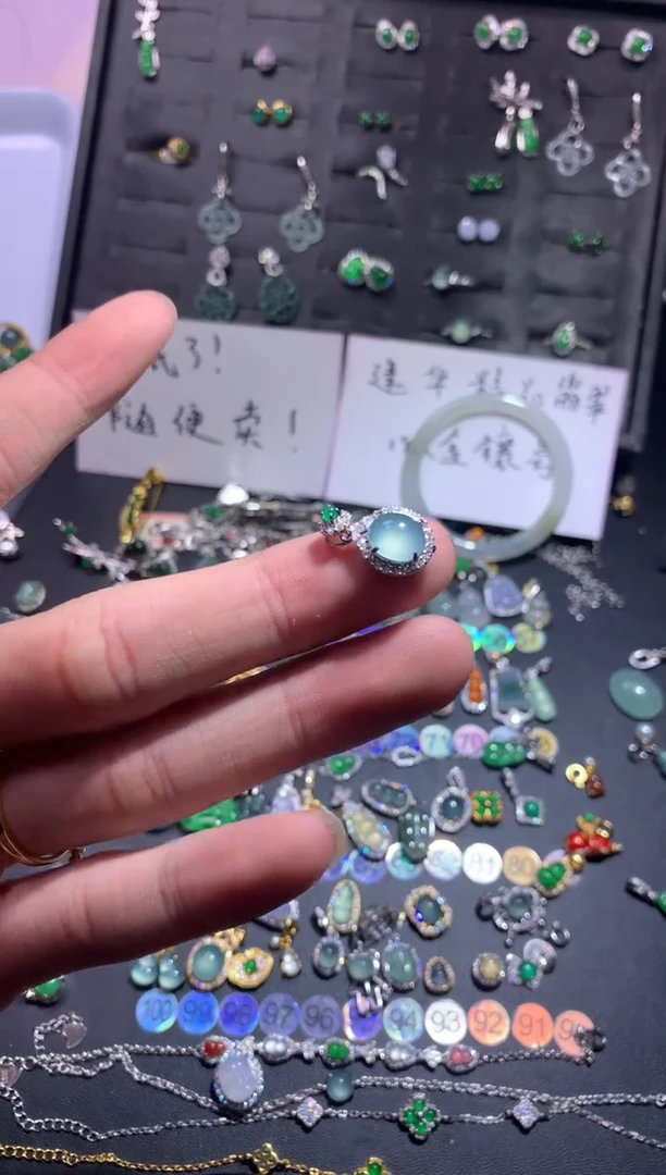 颈饰银S925镶嵌翡翠楽*哩1