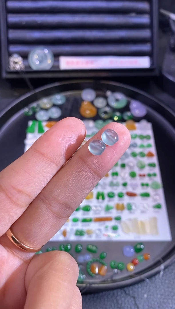 未镶嵌挂件翡翠珠子