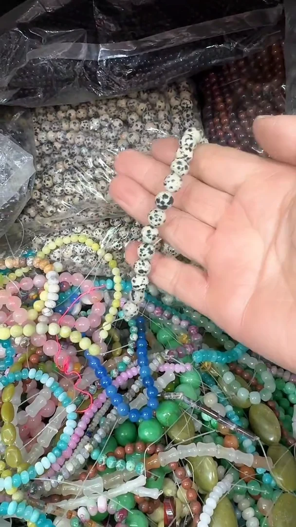 【闪购商品】查罗石珠宝半成品未镶嵌卡8两条