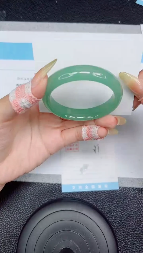 石英质玉手镯未镶嵌394-52