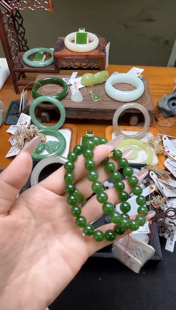 未镶嵌手串和田玉卡9+俄料碧玉 圆珠 多样性发一