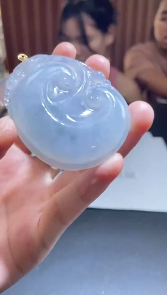 18K金镶嵌挂件翡翠翡翠A货