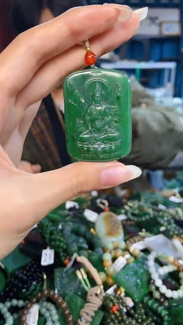 未镶嵌和田玉挂件1