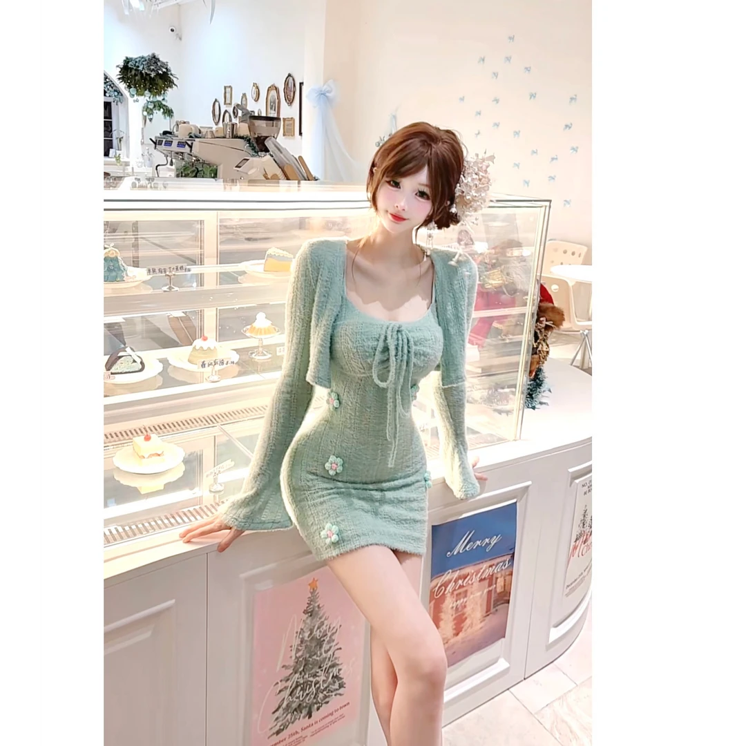 白白【森林精灵】秋冬新小众设计圣诞氛围纯欲短连衣裙LBBYN53713