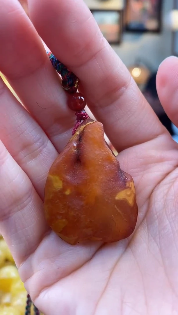 【闪购商品】琥珀颈饰未镶嵌吊坠