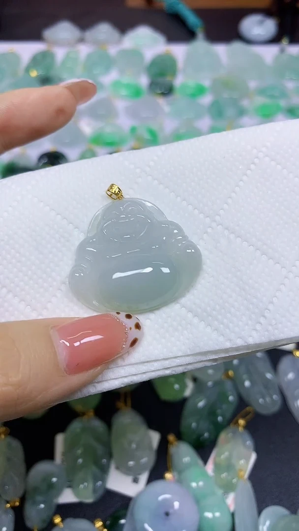 颈饰18K金镶嵌翡翠天然翡翠A货