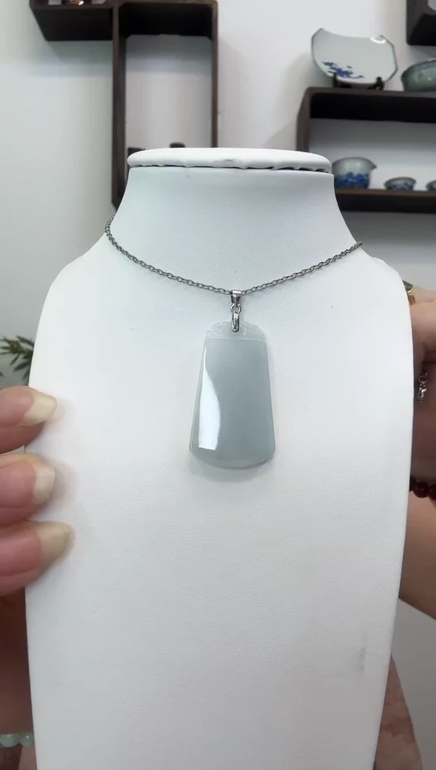 颈饰银S925镶嵌翡翠无事牌