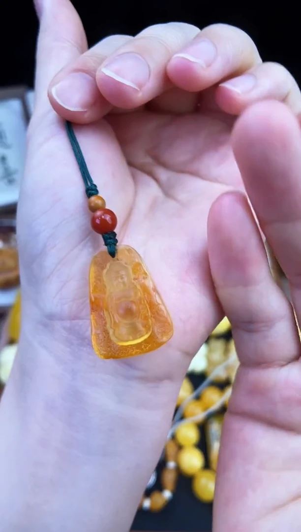 琥珀未镶嵌珠宝奇石柒月