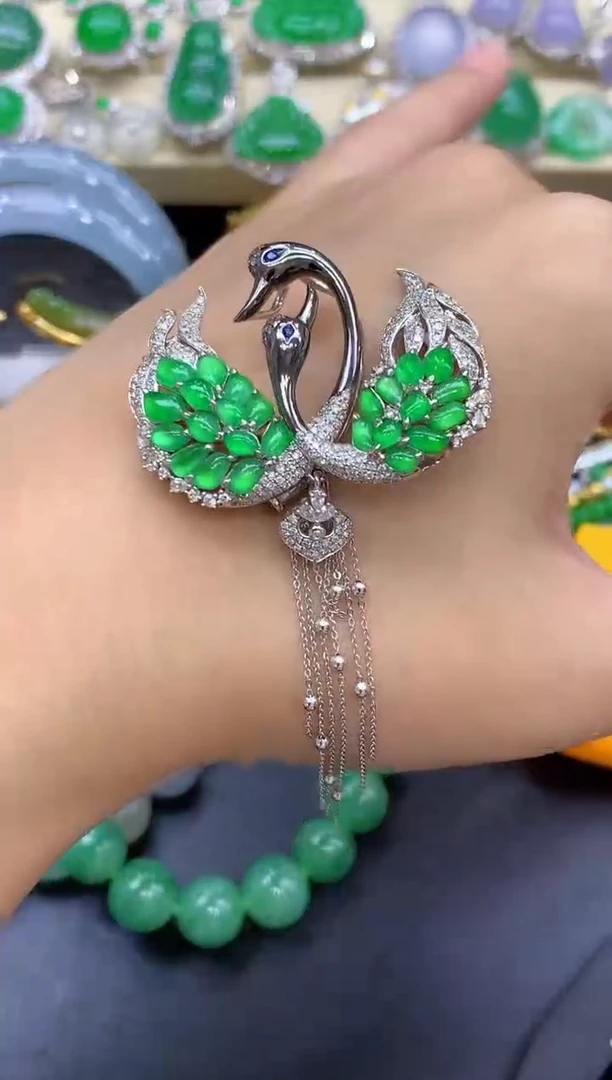 颈饰18K金镶嵌翡翠272-中国好珍宝