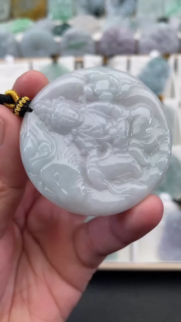 颈饰未镶嵌翡翠天然缅甸翡翠A货81