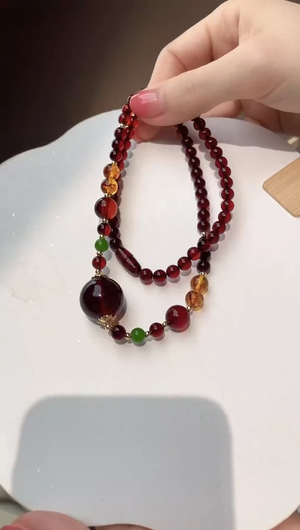 裸石琥珀未镶嵌血珀项链设计款