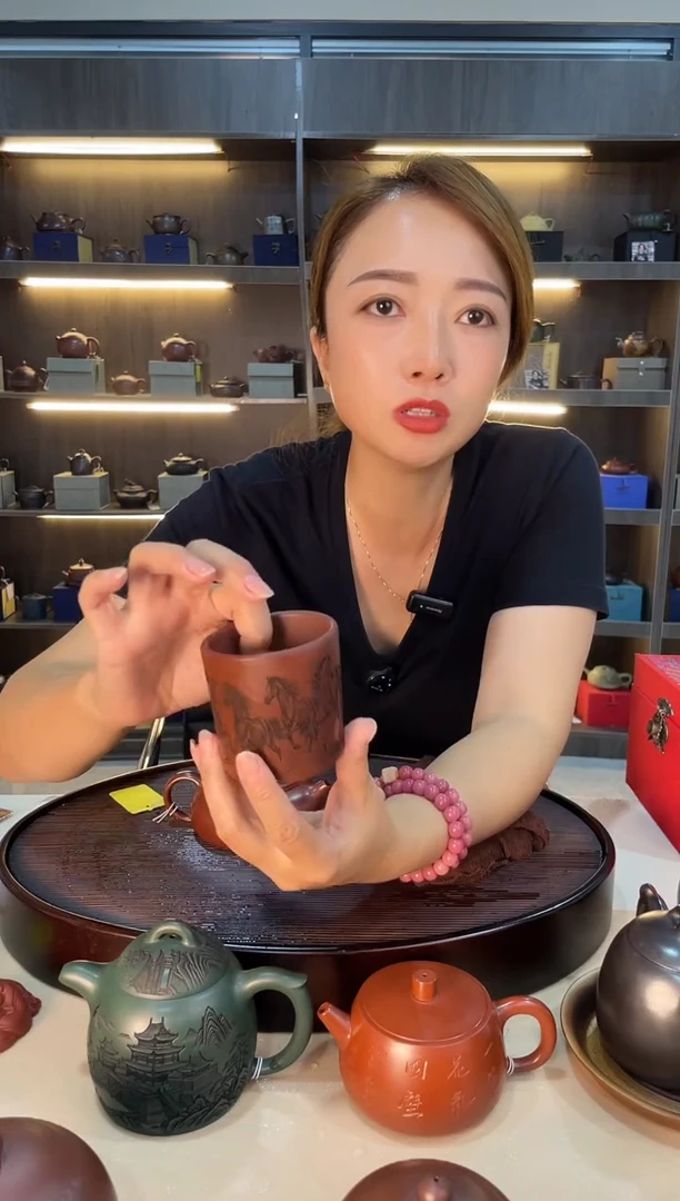 茶壶紫砂八骏雄风主人杯 龙血砂