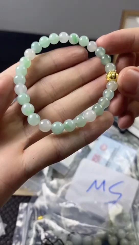 未镶嵌定制翡翠翡翠