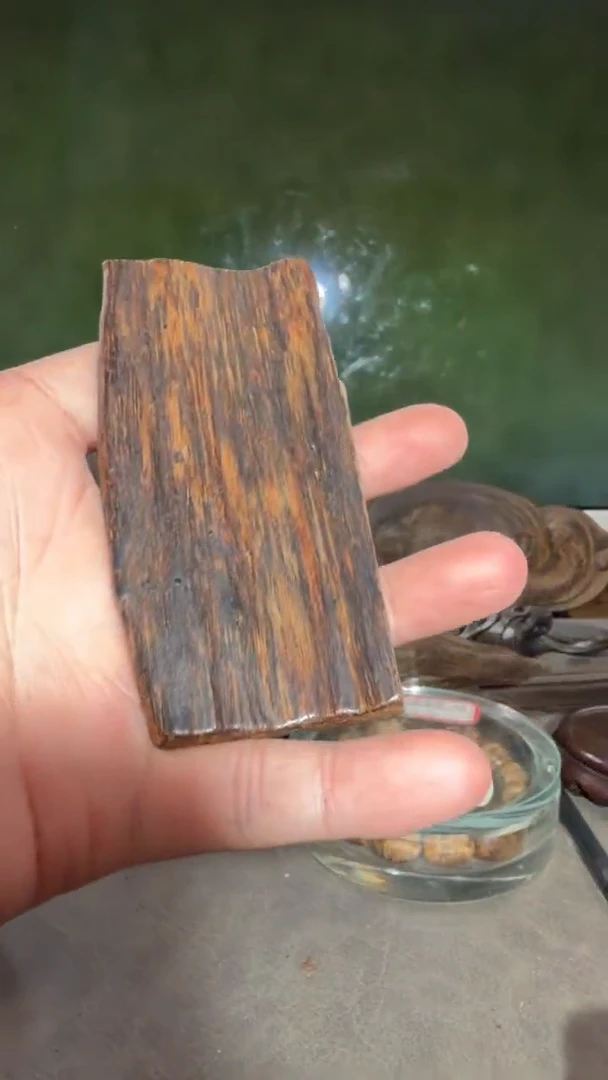 沉香手把件多样性发一