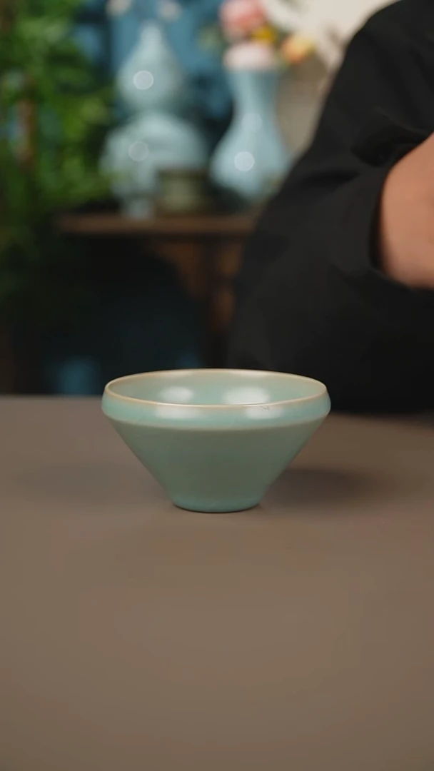 福缸折肩斗笠杯一级