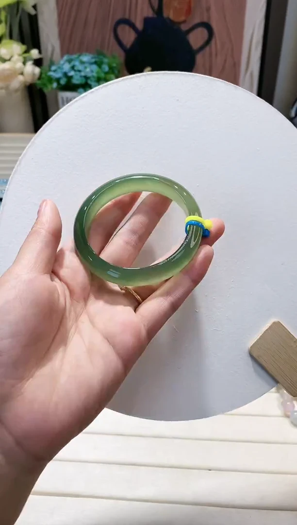 手镯玛瑙/玉髓未镶嵌64-54.8