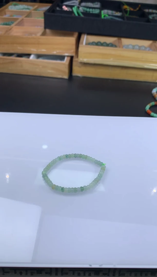 未镶嵌手链翡翠翡翠