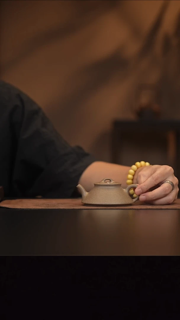 允禾斋  紫砂壶（微瑕）蛋瓢  青降坡