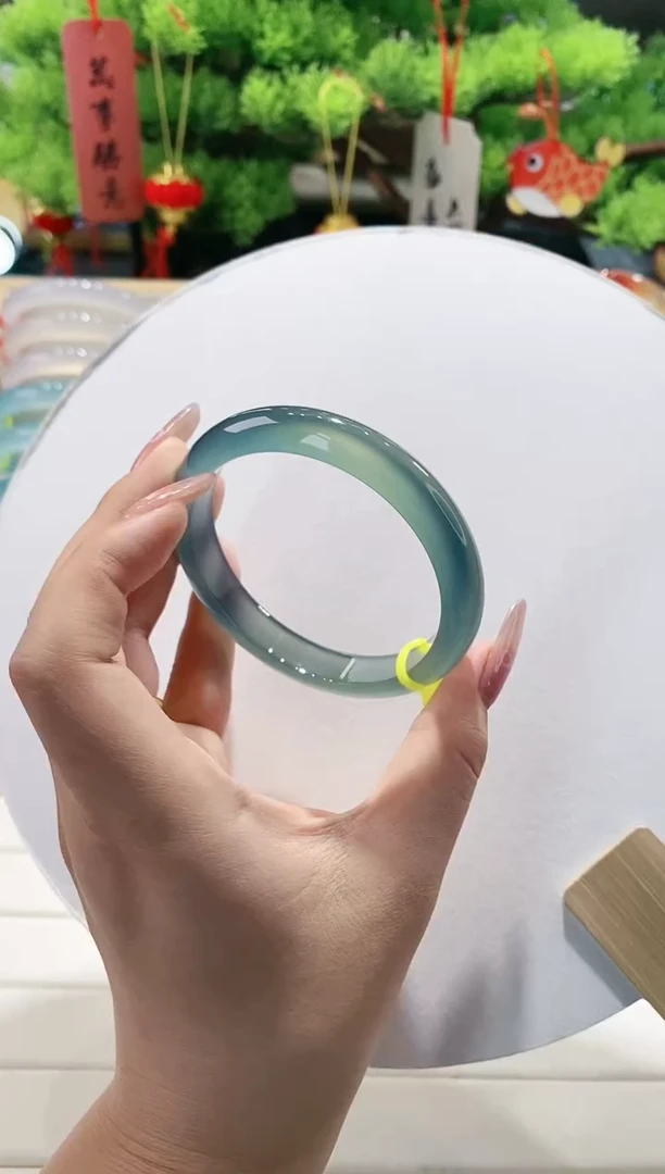 【闪购商品】玛瑙/玉髓手镯未镶嵌48-58.9