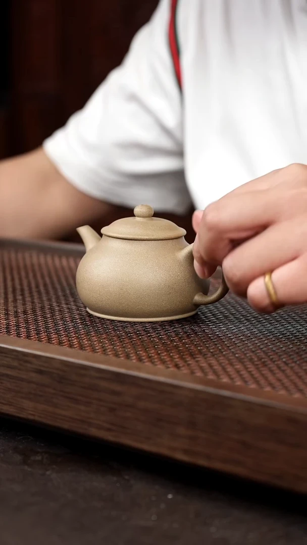茶壶紫砂青段玉笠