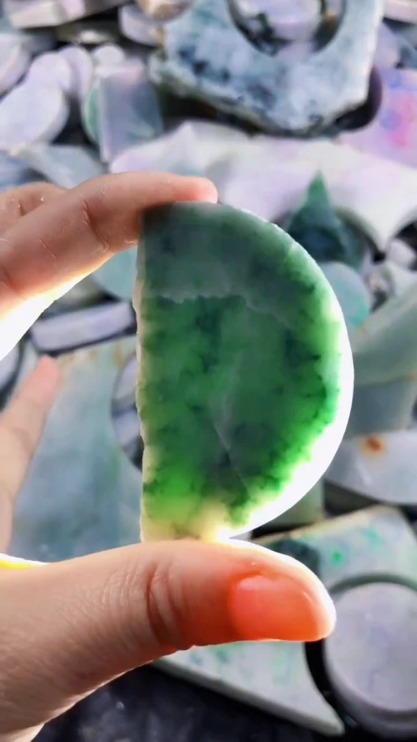 颈饰未镶嵌翡翠新店开业大优惠123